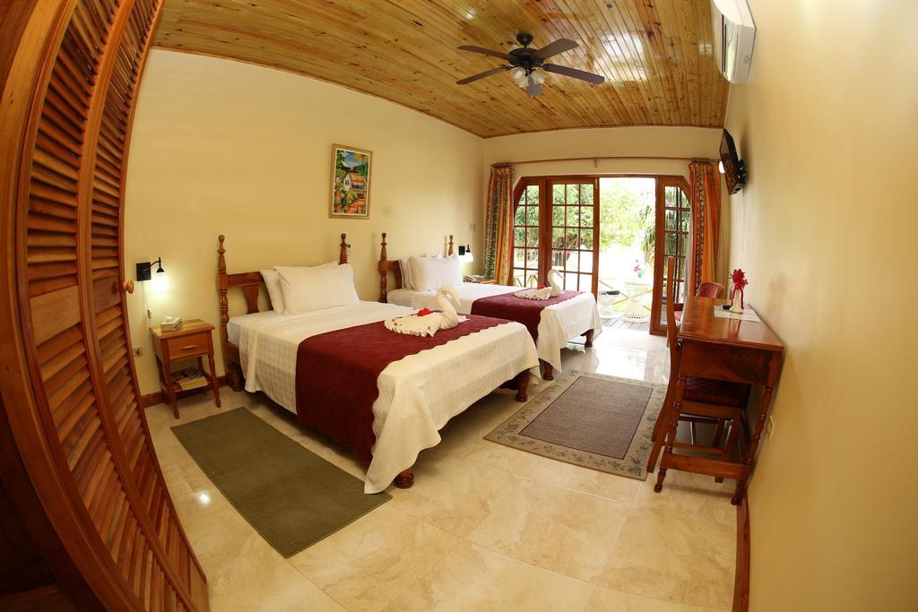 Charela Inn Negril Exterior foto