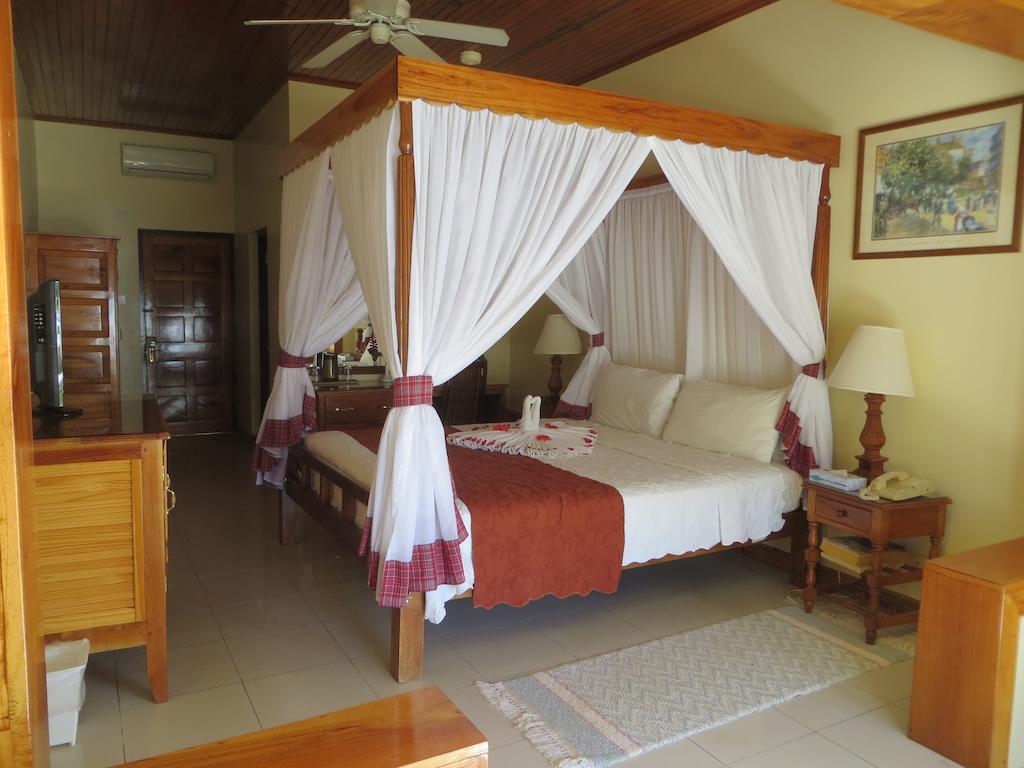 Charela Inn Negril Exterior foto