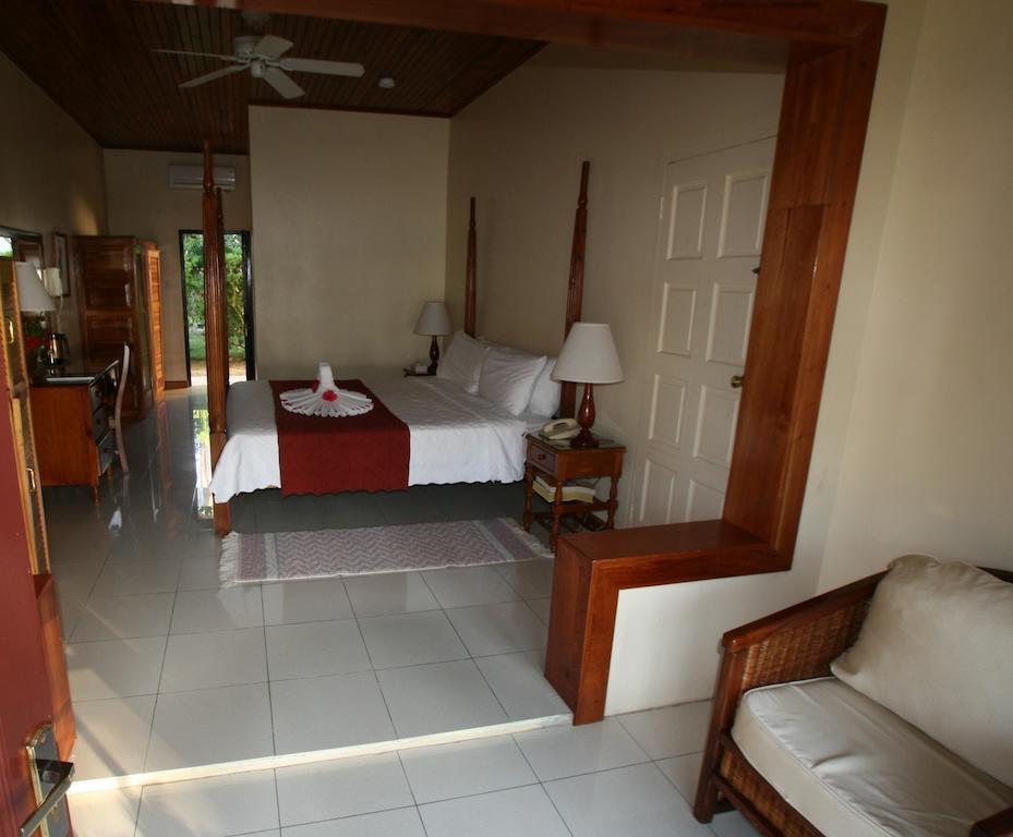 Charela Inn Negril Habitación foto